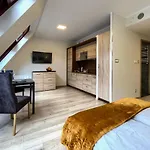 Alibi Apartament *