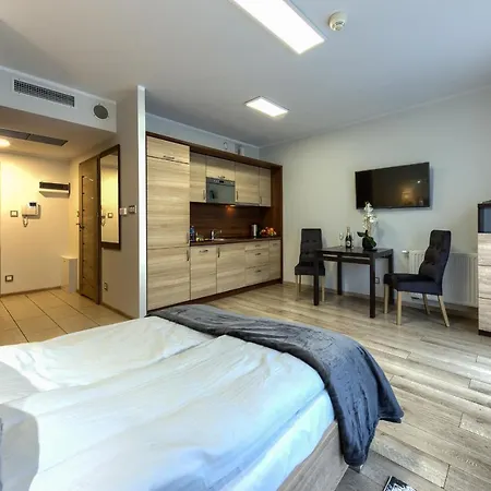 Apartment Alibi