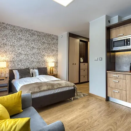 Apartment Alibi *