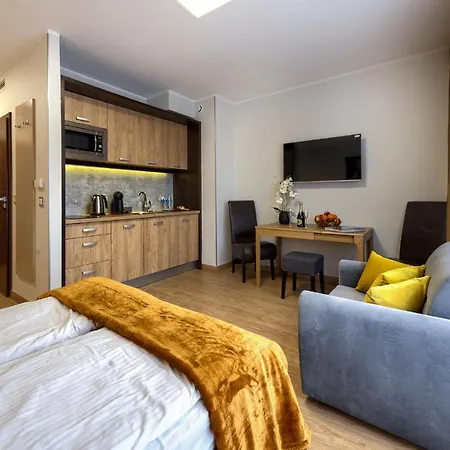 Alibi Apartment *