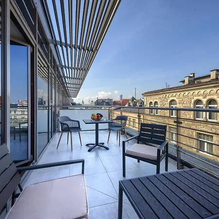 Alibi Apartment